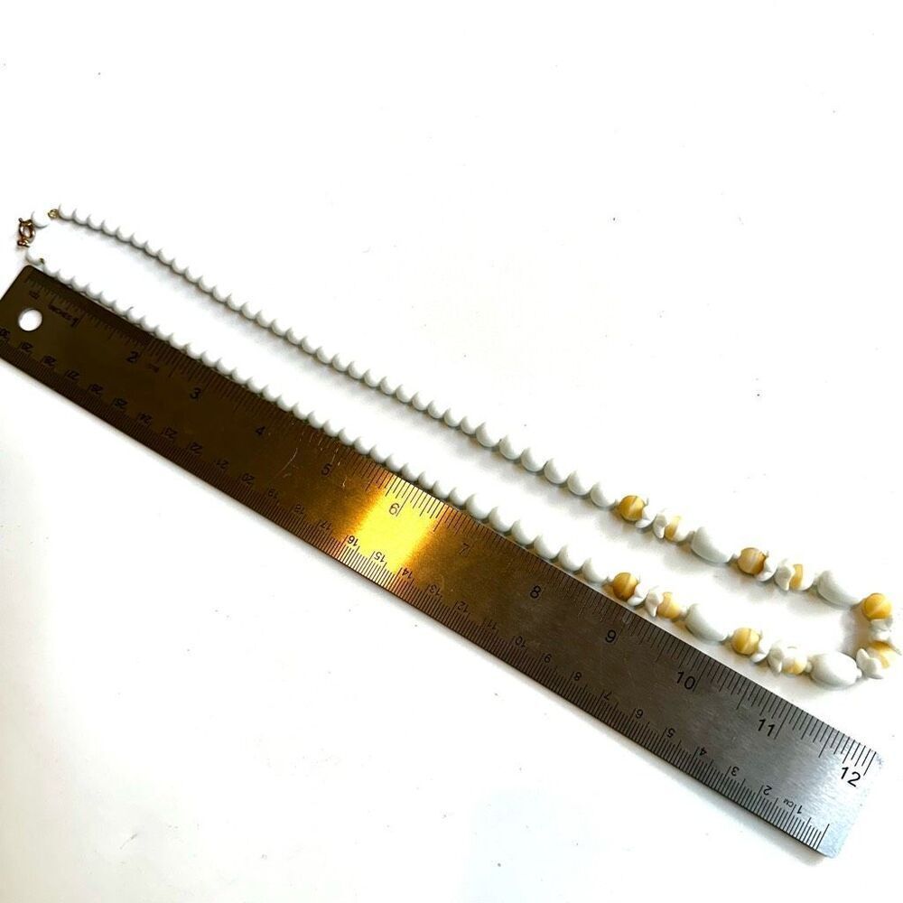 White milk glass long beaded necklace - Picture 6 of 6